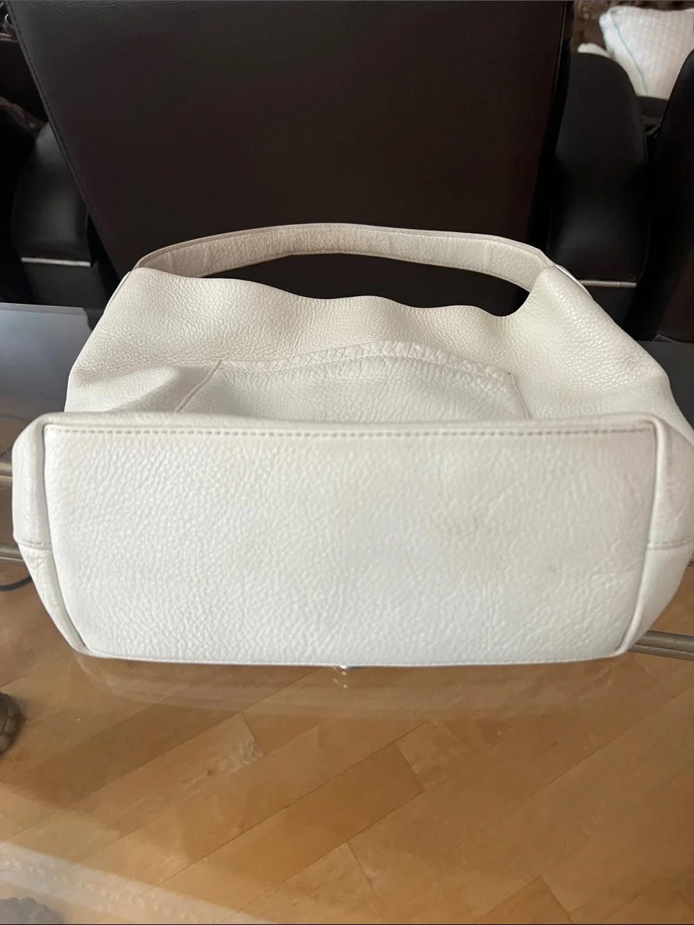 Dooney & Bourke Cream Leather Shoulder Hobo fair condition